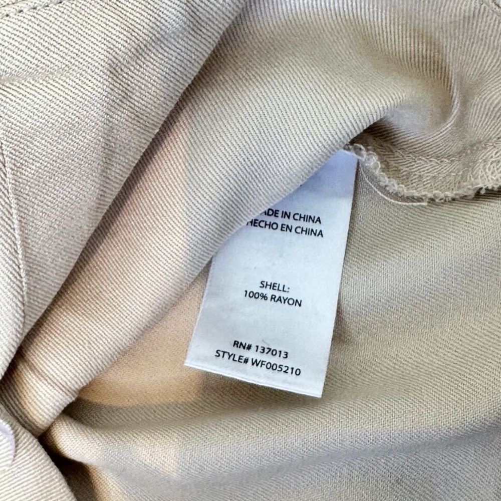 Wildfox Amanda Vest Top in Cream Fog - Picture 7 of 7